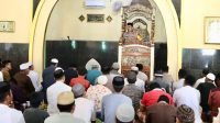 Wakapolres Takalar Silaturahim Dengan Warga Desa Boddia Melalui Jumat Curhat