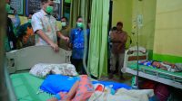 Bupati Pangkep, Muhammad Yusran Lalogau (MYL) Kunjungi Pasien Demam Berdarah