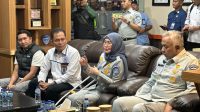 Jasa Raharja Perkuat Komitmen Pelayanan dan Koordinasi Antarinstansi Saat Tinjau Lokasi Evakuasi KM Tunu Pratama Jaya
