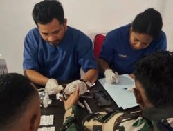 Satgas Pamtas RI-PNG Kewilayahan Yonif 763/SBA Kerjasama Pers Pos Satgas dan Puskesmas Yembun di Bidang Kesehatan